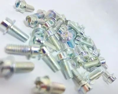 Linha de galvanoplastia e tratamento superficial da Zincagem Linsel